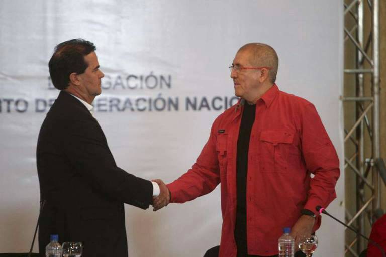 El 27 de octubre empiezan los diálogos entre el Gobierno y el ELN