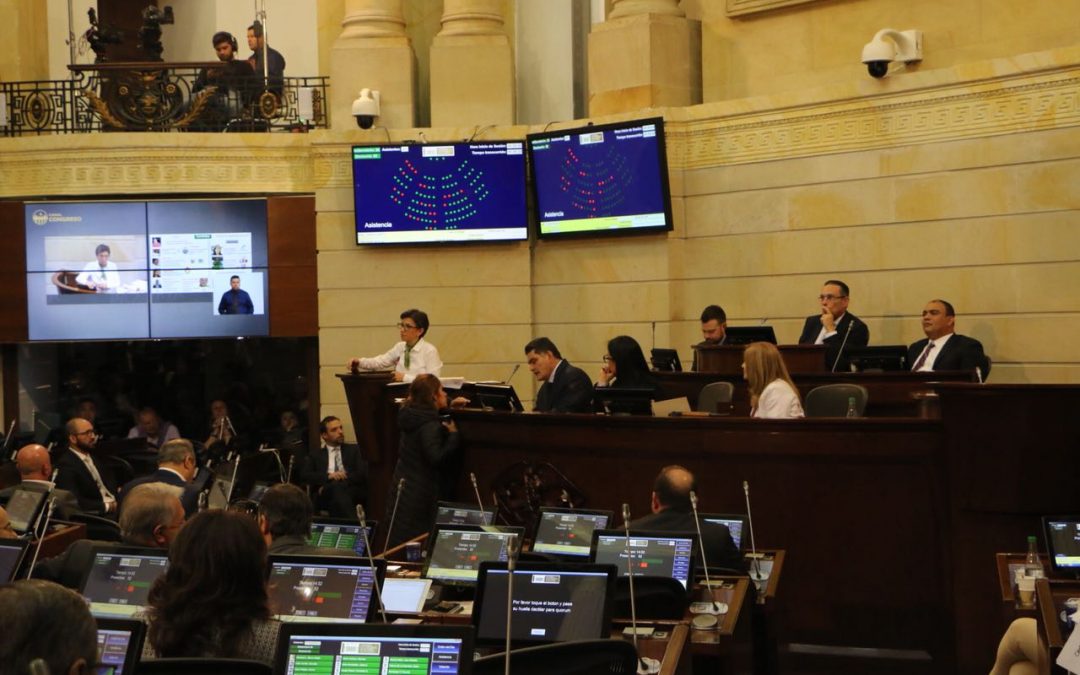 «Las FARC podrán venir al Congreso pero primero deben responderle a las víctimas y a la Justicia»: Claudia López