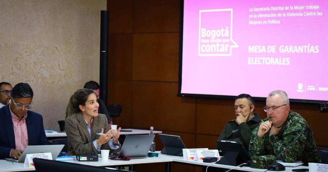 Claudia López: Defendiendo la Participación Política de las Mujeres en Bogotá