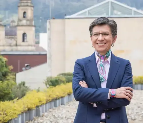 «El país está cansado de la pelea entre Petro y Uribe, la gente quiere soluciones”