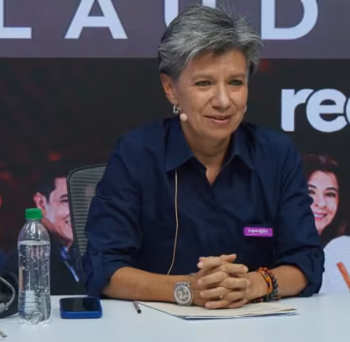 En esta campaña estamos para derrotar a Petro y Uribe, no hacen, ni dejan hacer: Claudia López