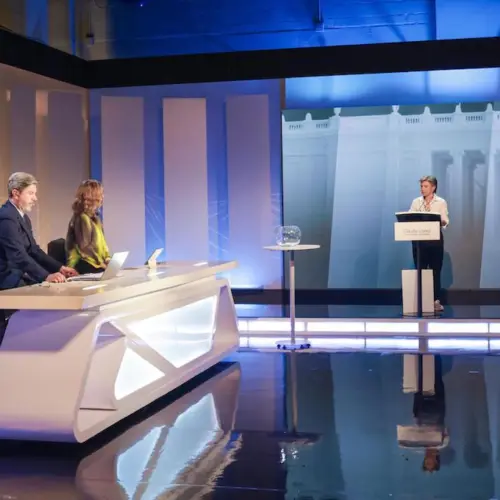 Hay que terminar el Túnel del Toyo y la vía a Urabá