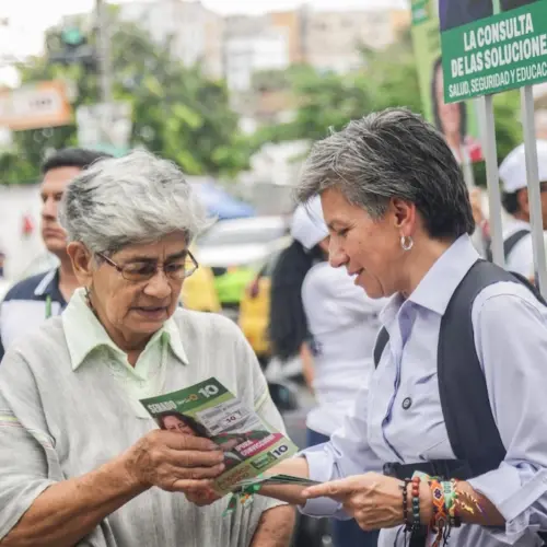 Claudia López: El tercer carril de la vía Bogotá – Girardot