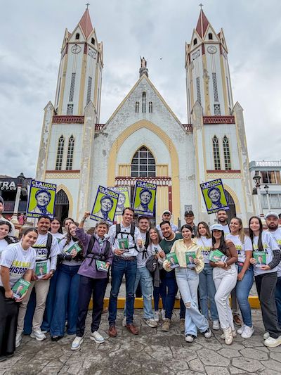 ¡Estamos con #UnaNuevaHistoria en el Eje Cafetero!